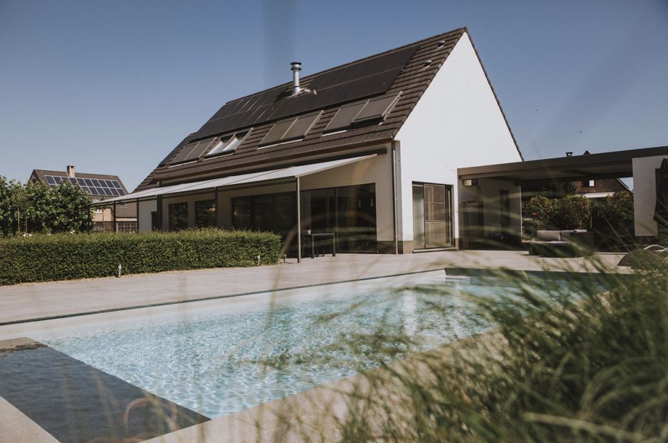 Pergola, Markise oder Sonnenschirm? Wie lässt sich die Terrasse überdachen und beschatten?