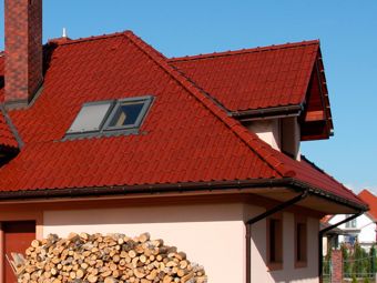 Dachfenstersysteme für eine perfekte Beschattung, und dies nicht nur für Dachgeschossräume