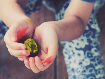 5 Tipps, wie man mit Kindern den Sommer im Garten genießen kann