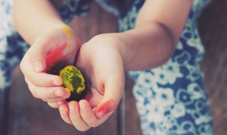 5 Tipps, wie man mit Kindern den Sommer im Garten genießen kann