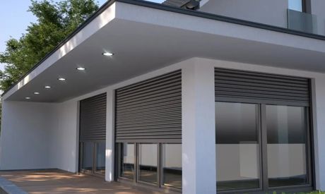 Wie wählt man Außenrollos aus? Vergleich von Werkstoffen und Preisen