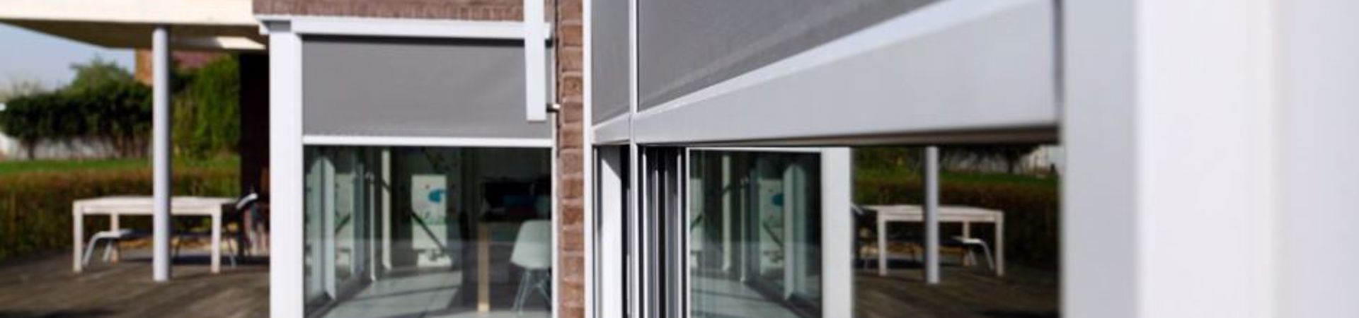 Wie lassen sich ein Balkon oder eine Loggia am besten beschatten? 