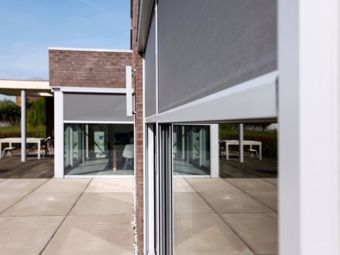 Wie lassen sich ein Balkon oder eine Loggia am besten beschatten? 