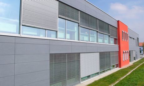 Spezielle Ausführungen von Außenjalousien